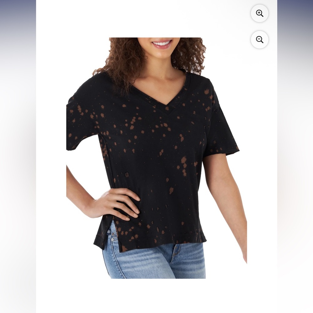 Rock & Republic Womens Oversized V Neck Short Sleeve Bleached Tee